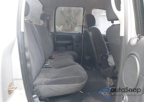 2004 Dodge Ram 1500 Slt/Laramie z USA, uszkodzony, nr VIN 1D7HU18D54S711293